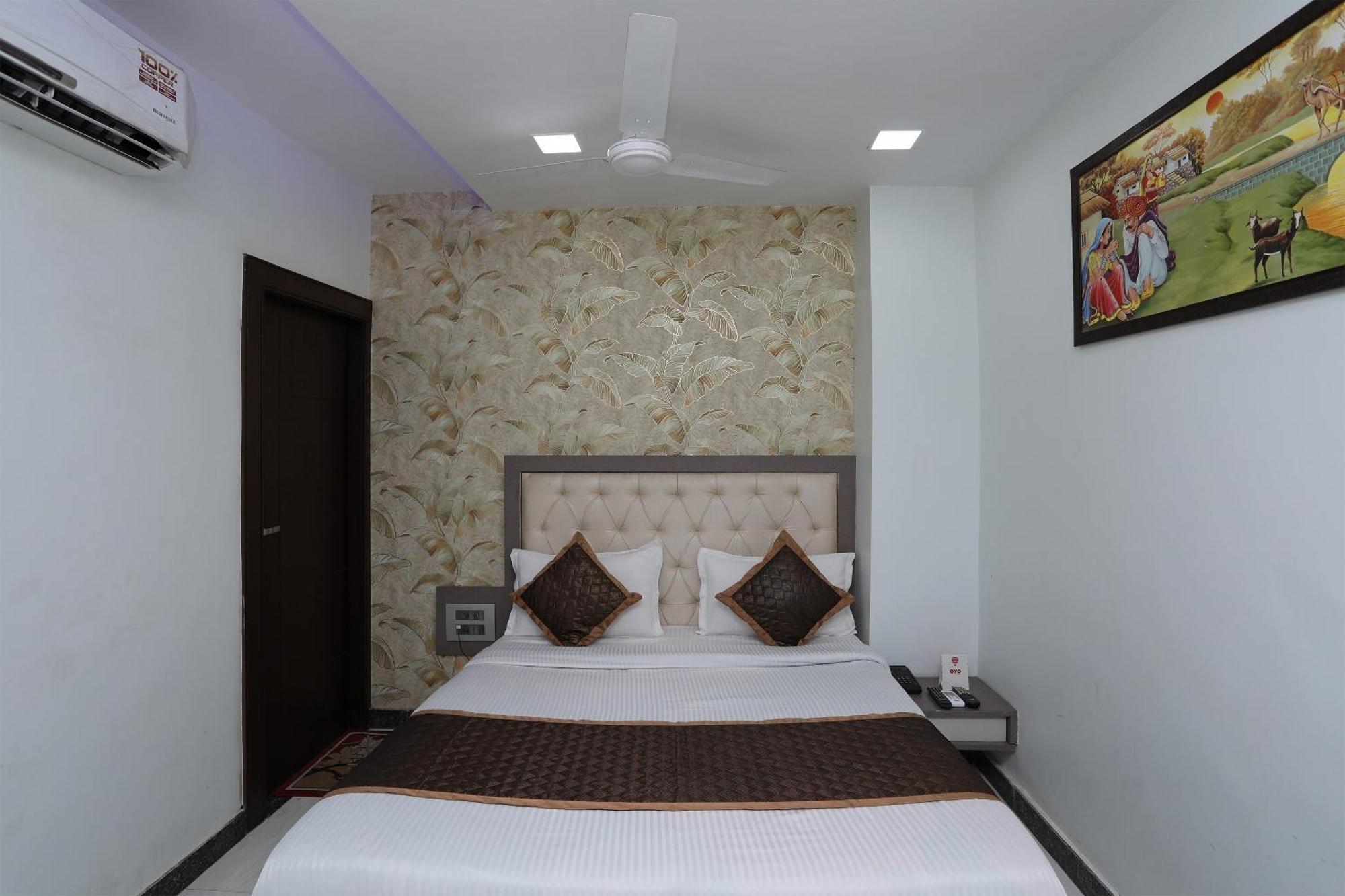 Oyo Hotel Vaishnavi Heritage Inn Agra  Ngoại thất bức ảnh