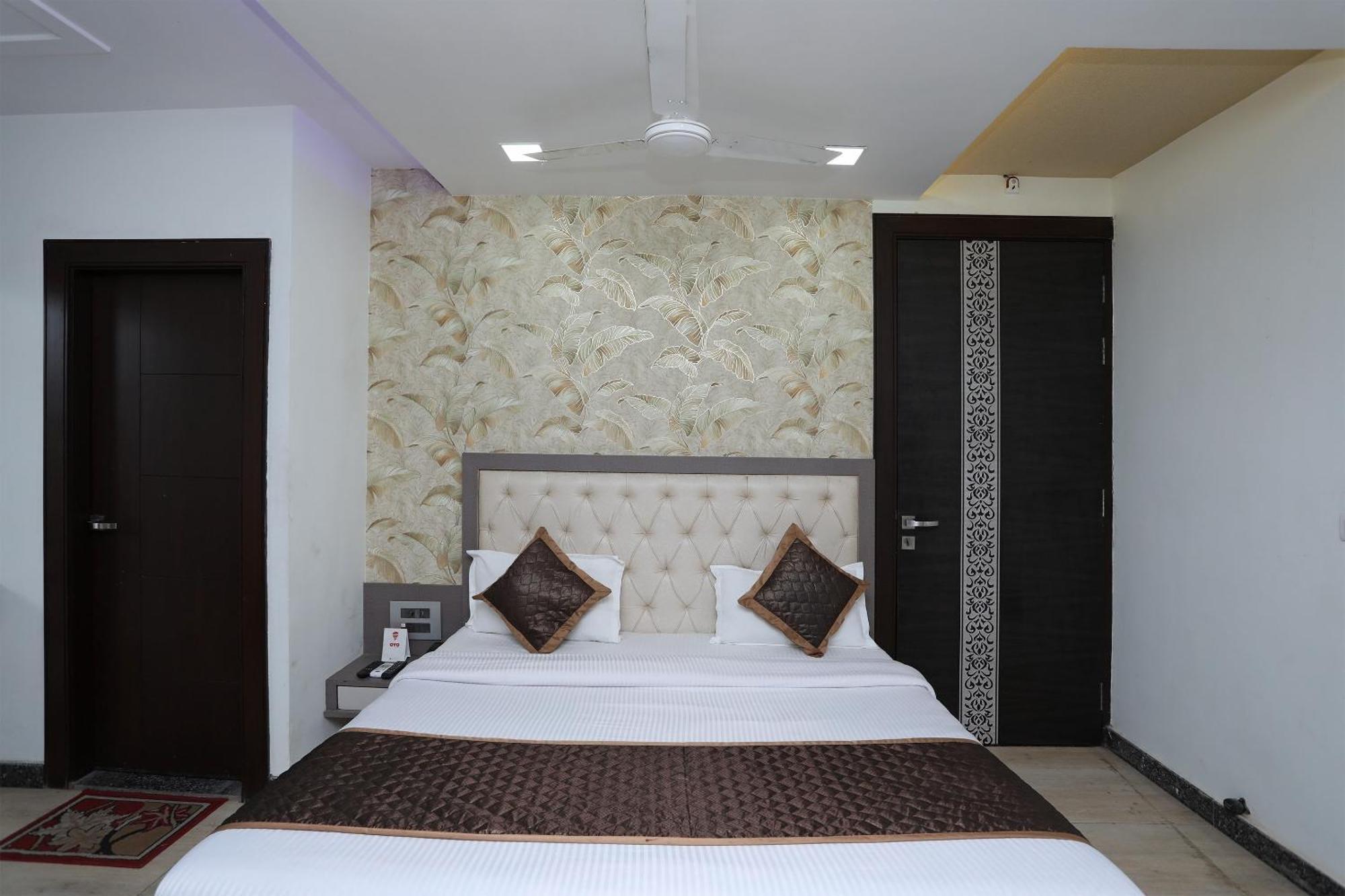 Oyo Hotel Vaishnavi Heritage Inn Agra  Ngoại thất bức ảnh