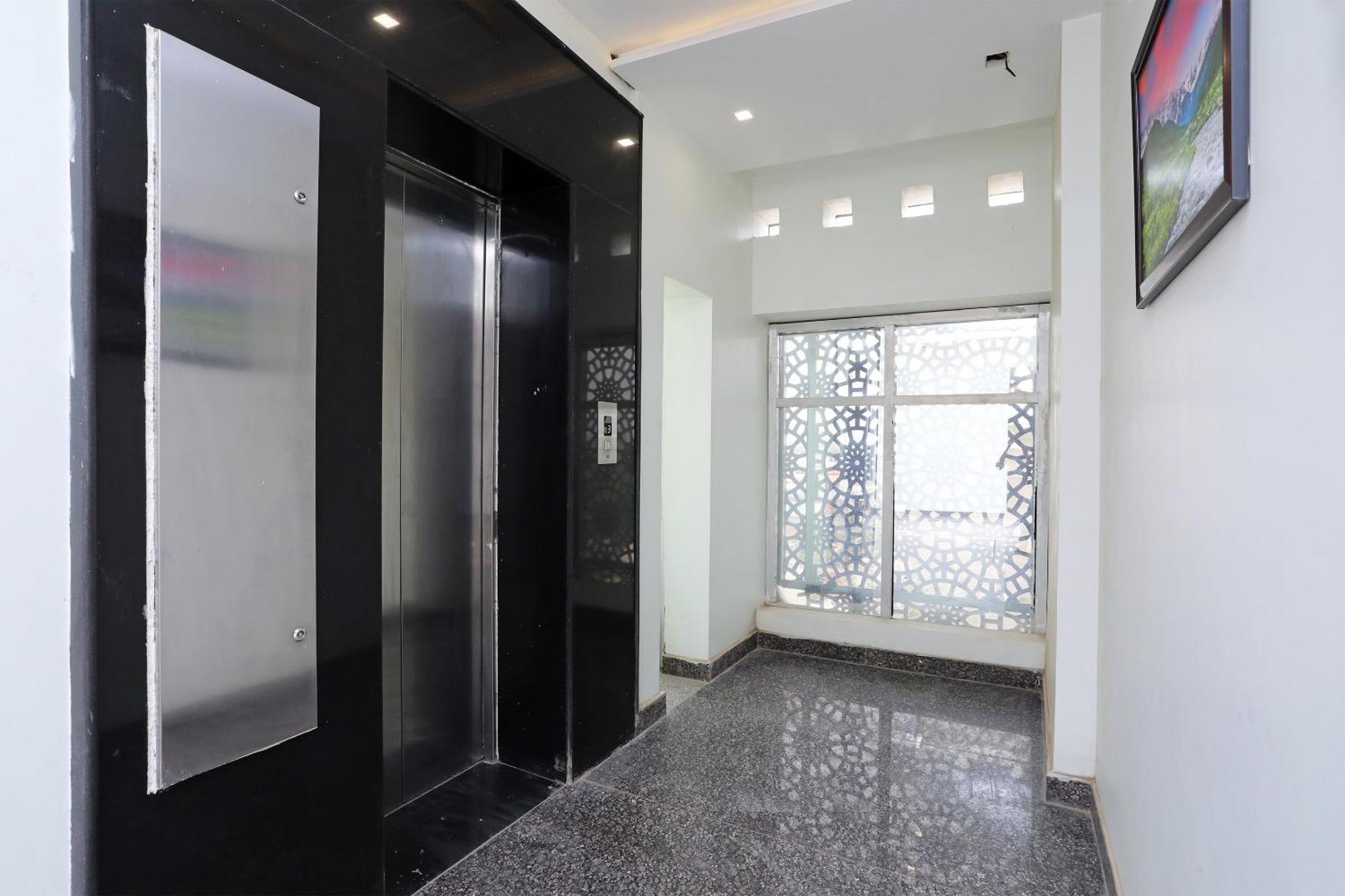 Oyo Hotel Vaishnavi Heritage Inn Agra  Ngoại thất bức ảnh