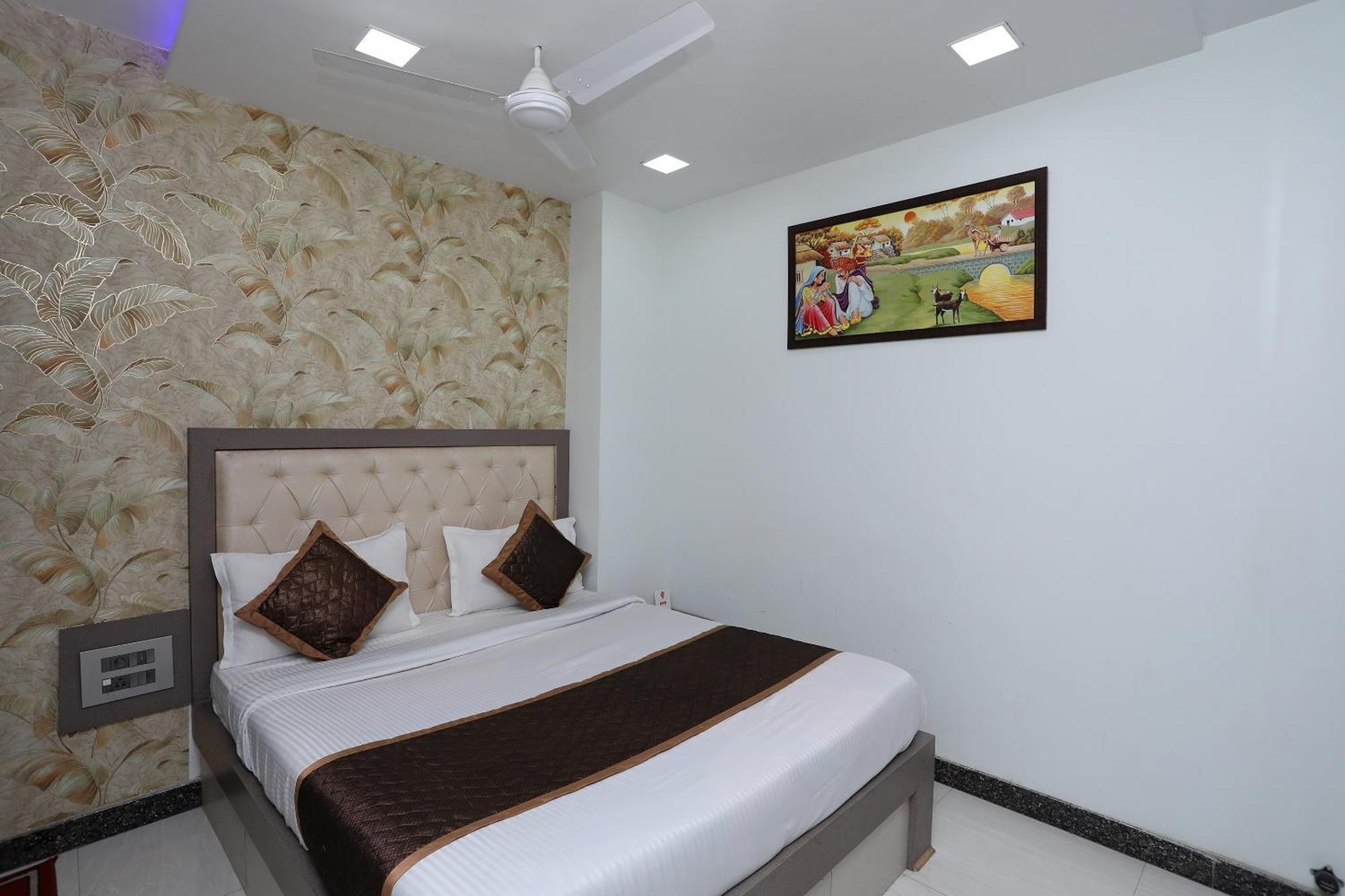 Oyo Hotel Vaishnavi Heritage Inn Agra  Ngoại thất bức ảnh